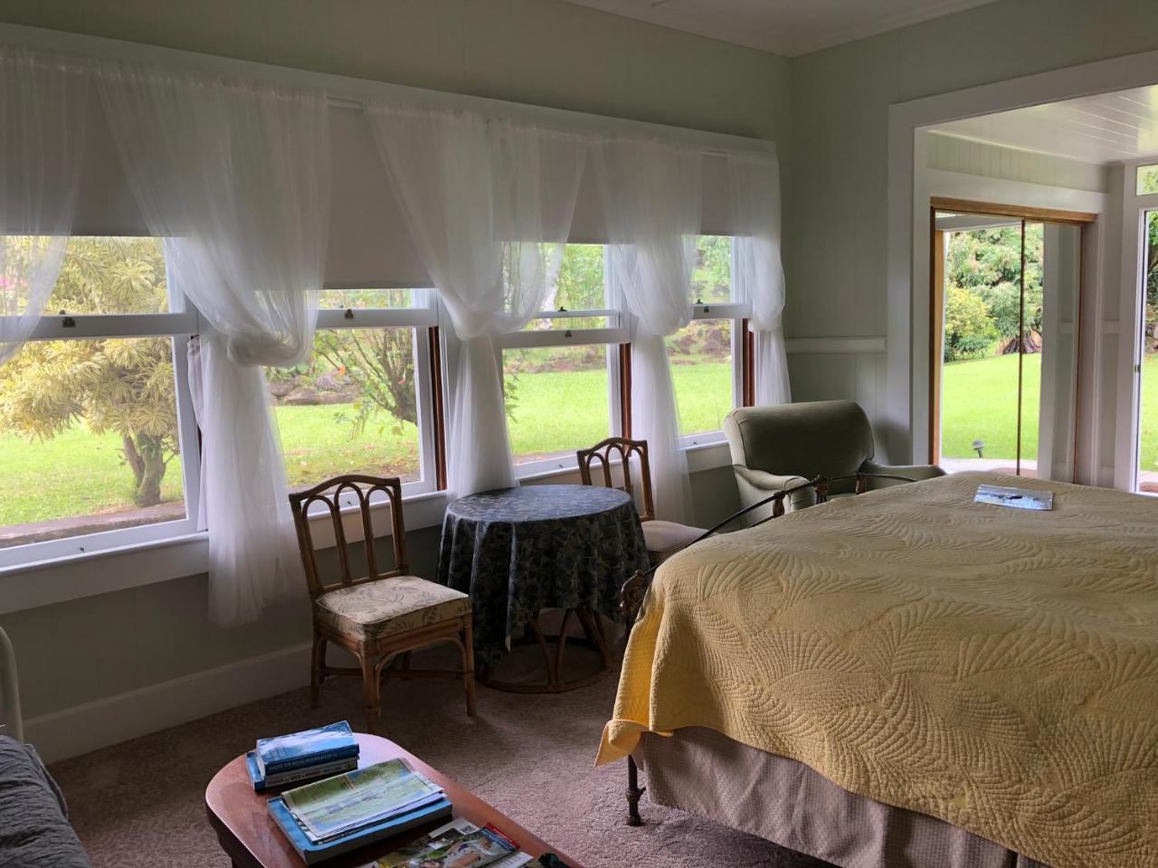 Old Hawaiian Bed And Breakfast Hilo Eksteriør bilde